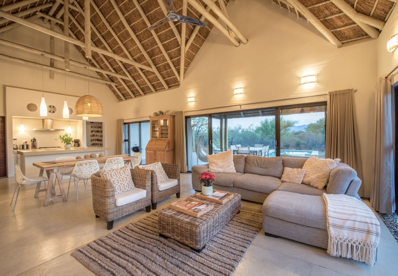 Villa in Hoedspruit - Villa Blaaskans
