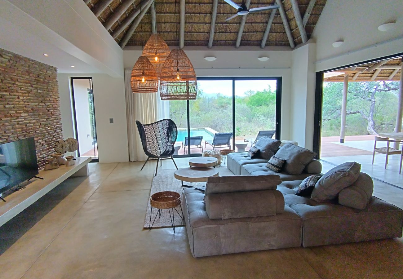 Villa in Hoedspruit - Villa Umkhaya